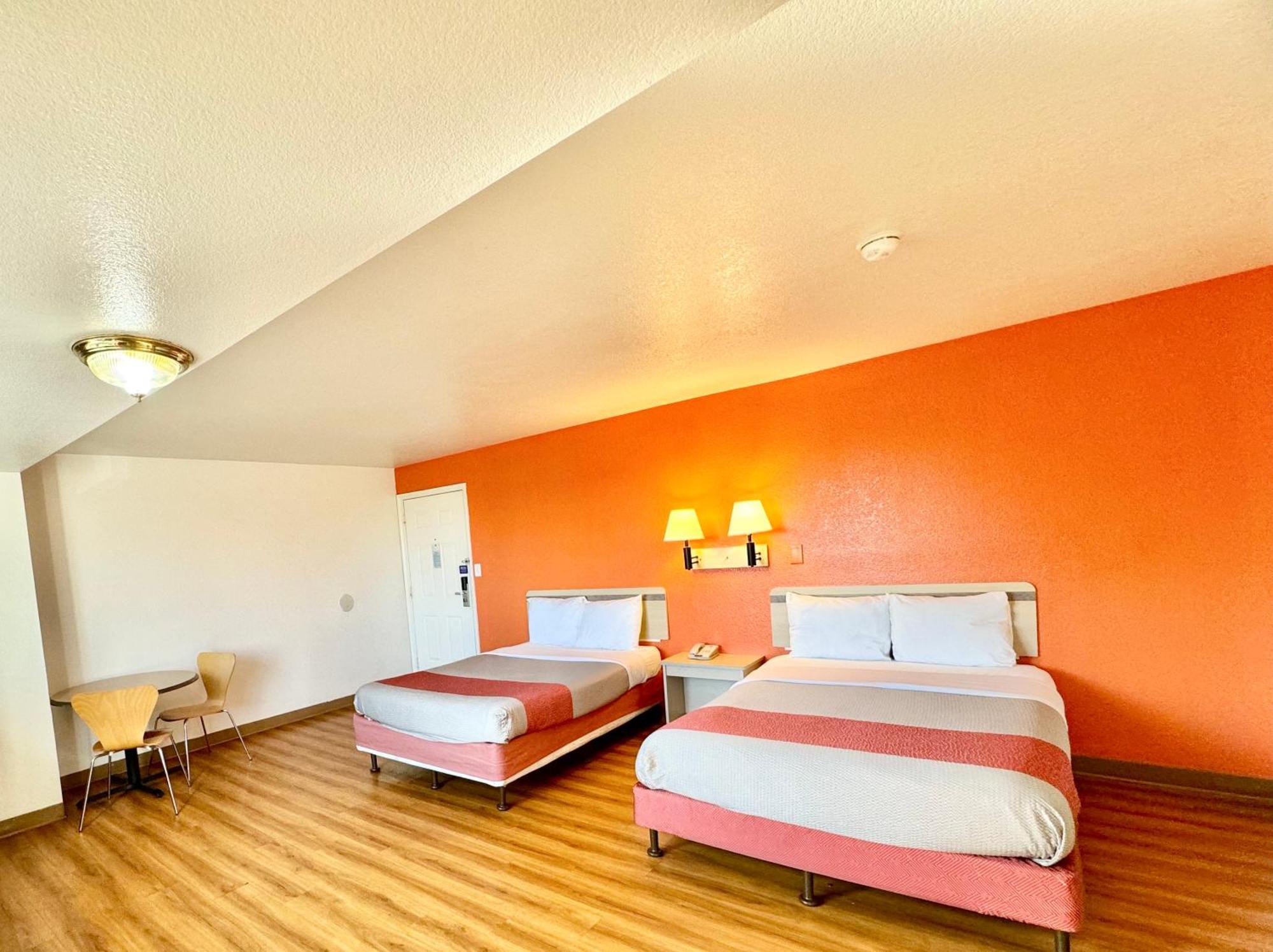 Motel 6-Bellflower, Ca - Los Angeles Exteriör bild